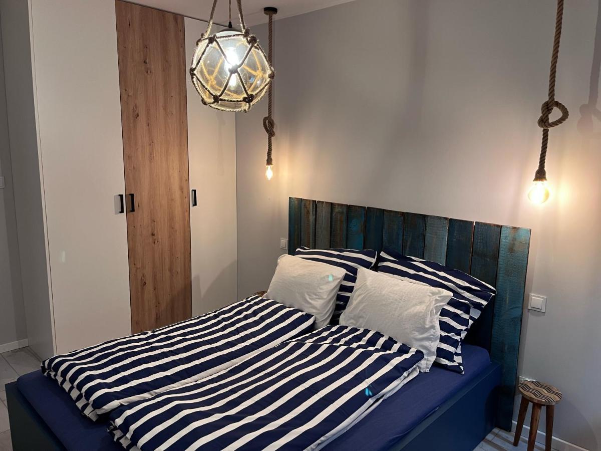 Апартаменты Apartament Z Wioslami Дзивнув Экстерьер фото